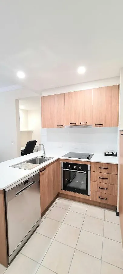 Hotel Ramada By Wyndham Brisbane Windsor 4*,
